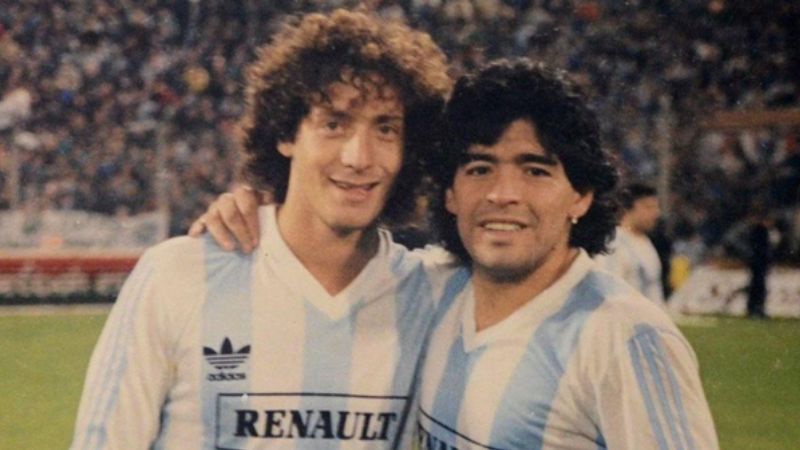 Pedro Troglio compartió camerino con diego Maradona en el Mundial de 1990.