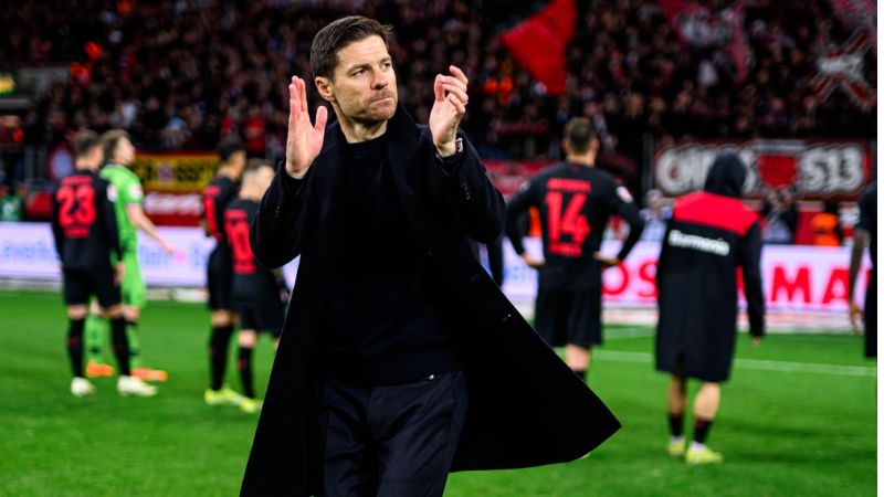 Xabi Alonso se convirtió en el técnico del Leverkusen a finales del 2022 y tiene un contrato vigente hasta el 2026.