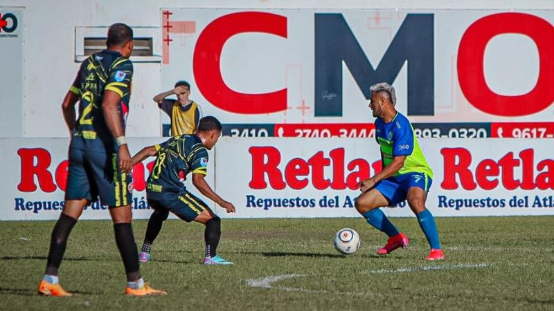 Luego del partido contra Potros de Olancho FC, el técnico de Génesis Comayagua, Reinaldo Tilguath, dijo: "No sabía que el VAR ya había llegado a Honduras".