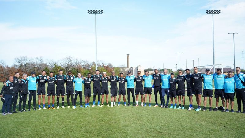 En el tercer día de entrenamiento, los integrantes de la Selección Nacional se tomaron la foto del recuerdo en Frisco, Texas, Estados Unidos.