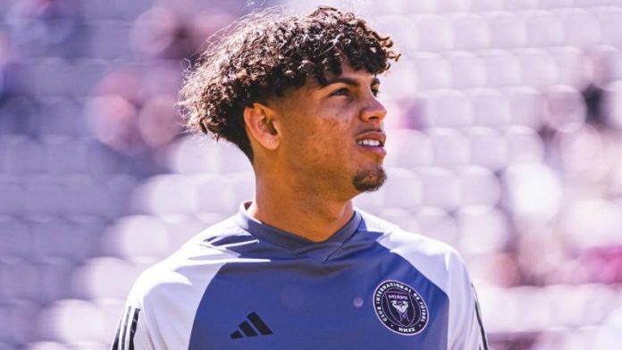 David Ruiz será el primer "legionario" en reportarse a las órdenes de la Selección Nacional en Frisco, Texas.