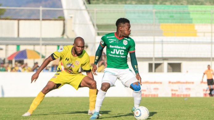 Génesis Comayagua recibe este miércoels a Marathón en el inicio de las semifinales del torneo de Clausura.