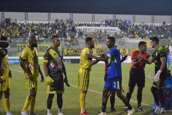 Ya juegan Génesis Comayagua y Potros de Olancho FC en el estadio Carlos Miranda.