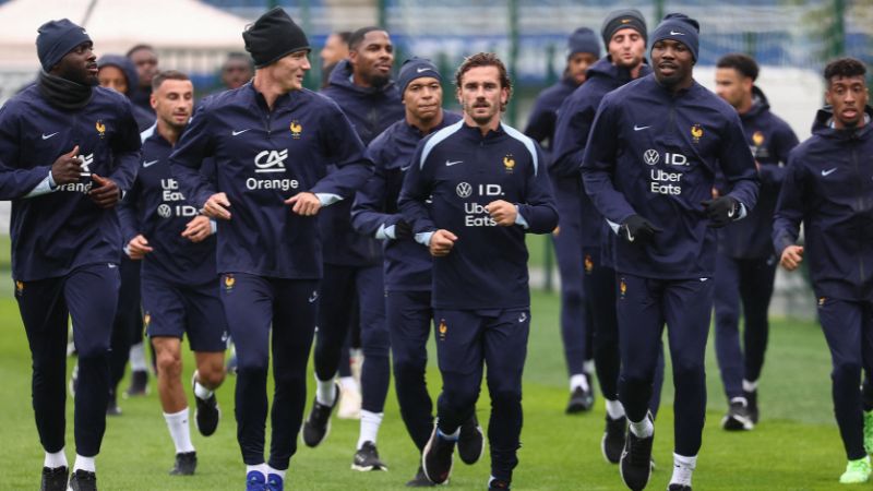 Antoine Griezmann y sus compañeros de selección se preparan en primera instancia para enfrentar la Eurocopa.