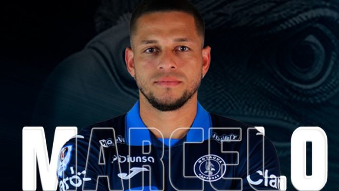 Motagua anunció la renovación del defensa, Marcelo Santos.