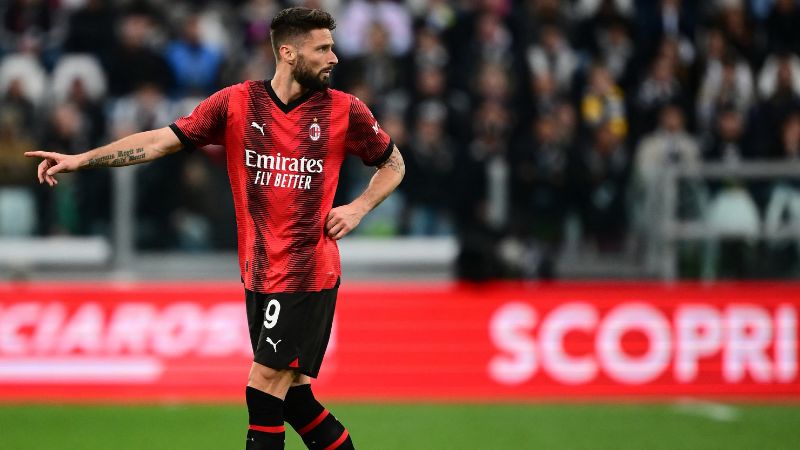 El delantero francés del AC Milan Olivier Giroud apunta a la MLS de los Estados Unidos.