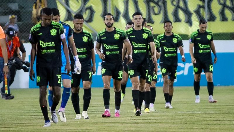 Unos diez jugadores estarían saliendo del equipo Potros de Olancho FC como parte de la reestructuración para el campeonato venidero.