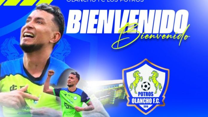 El delantero Erick Andino regresa a Potros de Olancho FC por la "revancha".