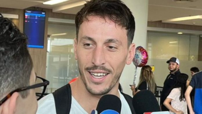 Olimpia recibió este jueves a su refuerzo para la temporada 2024-2025, el argentino Ignacio Colombini.