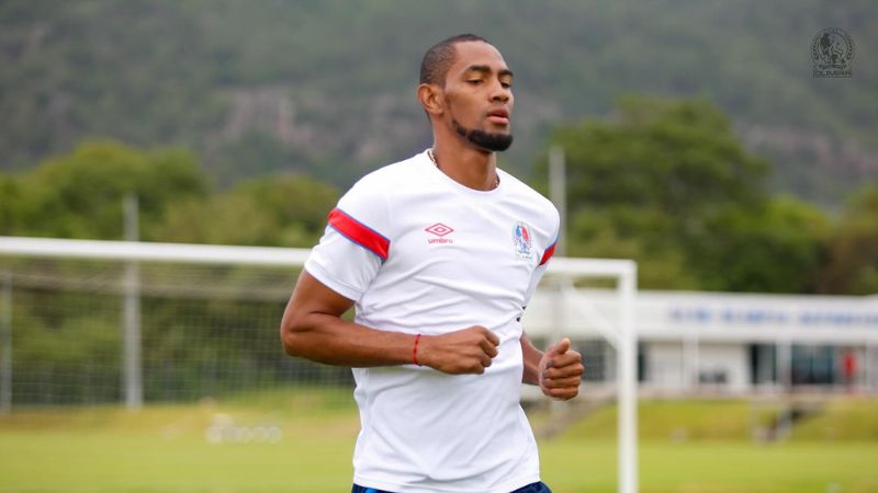 Jerry Bengtson comenzará el torneo de Apertura con 188 goles, ocho menos que Wilmer Velásquez.