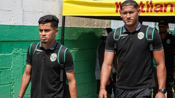 Los jugadores de Marathón se trasladan este martes a Costa Rica de visita a la Liga Deportiva Alajuelense por la Copa Centroamericana de la Concacaf.