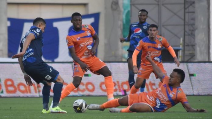 Con el partido de este viernes entre Motagua y Lobos UPNFM, arranca el torneo de Apertura 2024.