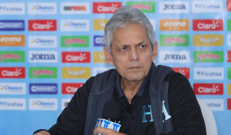 El seleccionador hondureño, Reinaldo Rueda, comenzó el largo camino sin perder de la selección Colombia.