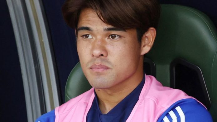 El futbolista japonés Kaishu Sano fue liberado después de más de dos semanas de detención por una acusación de agresión sexual.