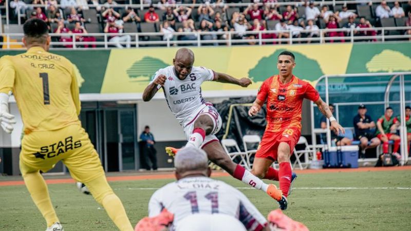 Los saprissistas venían ganando todo en Costa Rica, pero este fin de semana se toparon con el Herediano.