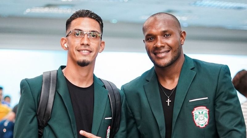 Allan Vargas y Juan Anangonó están a disposición del técnico, Hernán "La Tota Medina, para el partido del jueves contra la Liga Deportiva Alajuelense de Costa Rica.