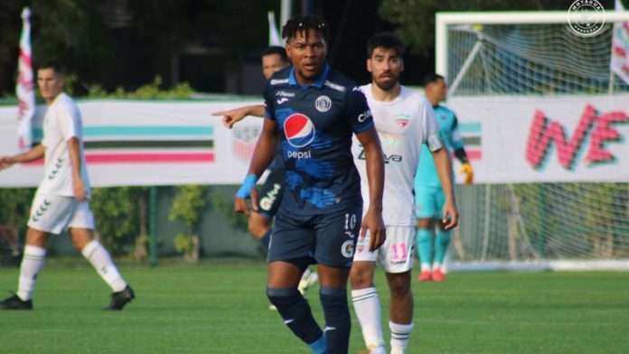 Yeison Mejía espera que Motagua debute en el torneo de Apertura con un triunfo el viernes contra Lobos UPNFM.