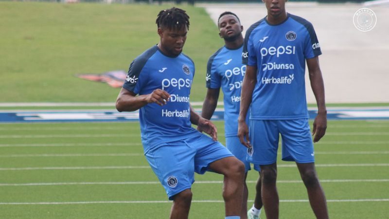 Yeison Mejía destaca que Motagua tiene un buen plantel para disputar el torneo de Apertura y la Copa Centroamericana de Concacaf.