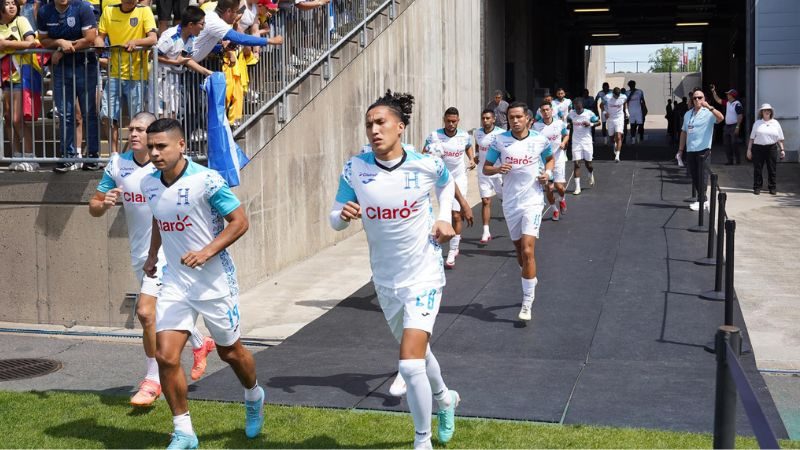 La Selección Nacional asumió el estadio Nacional "Chelato Uclés" como sede para enfrentar a las dos selecciones caribeñas.