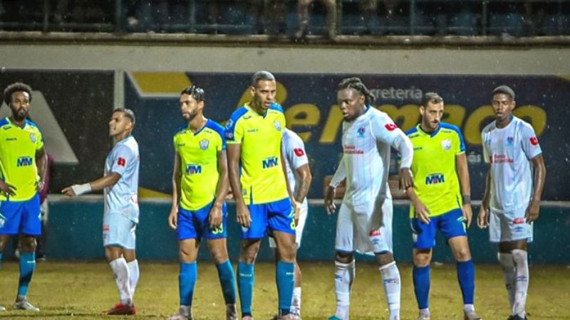 Potros de Olancho FC no la está pasando bien en el torneo de Apertura y este jueves cayó 1-2 ante Olimpia.