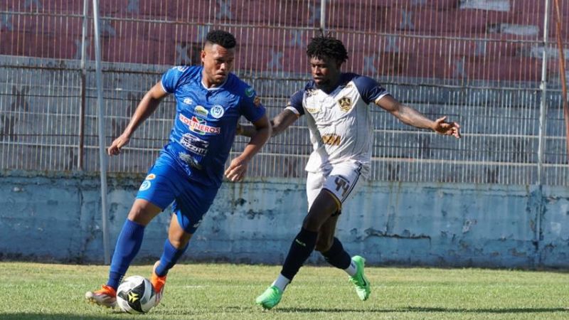 El encuentro entre Victoria y Potros de Olancho FC respondió a las expectativas de los aficionados que llegaron al estadio Municipal Ceibeño.