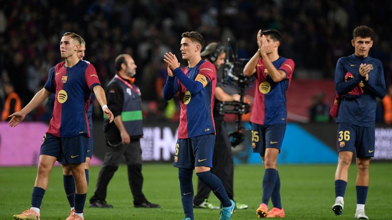 El Barcelona llega como líder del actual campeonato al clásico español frente al Real Madrid.