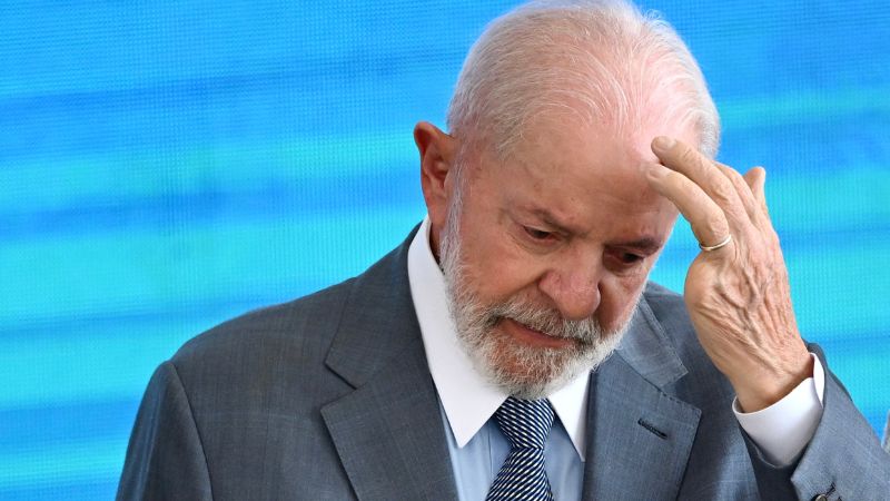 El presidente brasileño, Luiz Inácio Lula da Silva, lamenta la muerte de nueve personas, entre ellas siente jóvenes de un equipo de remo.