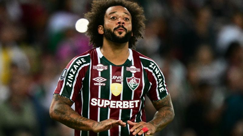 Marcelo mira al Fluminense como el equipo de sus amores.