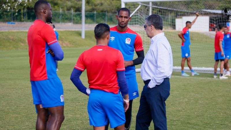 Los dirigentes de Olimpia confían que Jerry Bengtson supere el récord de Wilmer Velásquez en el torneo de Clausura 2025.