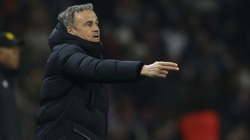 El técnico español, Luis Enrique, comienza a dejar dudas en el PSG.