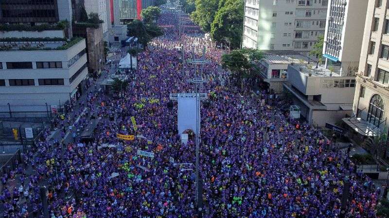 Vista aérea tomada antes del inicio de la 99ª edición de la carrera internacional San Silvestre de 15 km en Sao Paulo, Brasil.