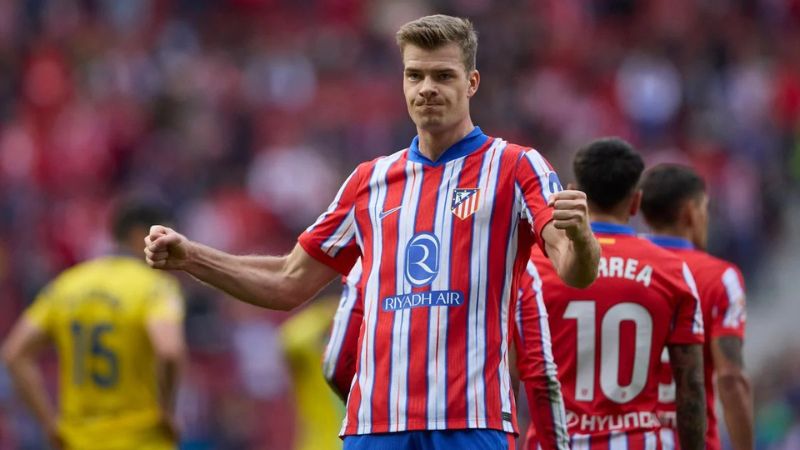 El Atlético de Madrid anuncia la lesión de Alexander Sorloth, que es duda para el duelo ante el Bayer Leverkusen, por la Champions.