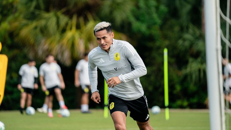 El defensa derecho hondureño, Andy Najar, ya entrena con el Nashville Soccer Club  de la MLS.