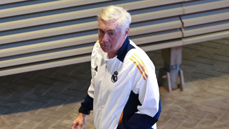 El entrenador italiano del Real Madrid, Carlo Ancelotti, lamenta todos los insultos que recibe Vinicius.