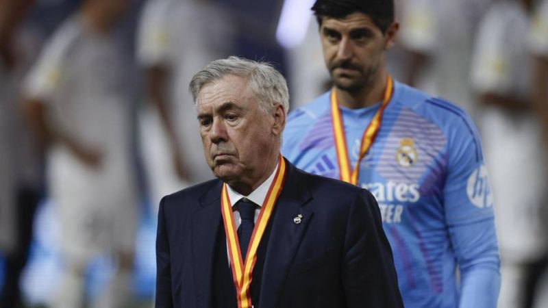 Carlo Ancelotti dice que confía en el actual plantel de jugadores del Real Madrid.