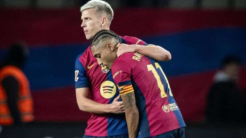 Dani Olmo lleva anotados seis goles con la camisa del Barcelona.