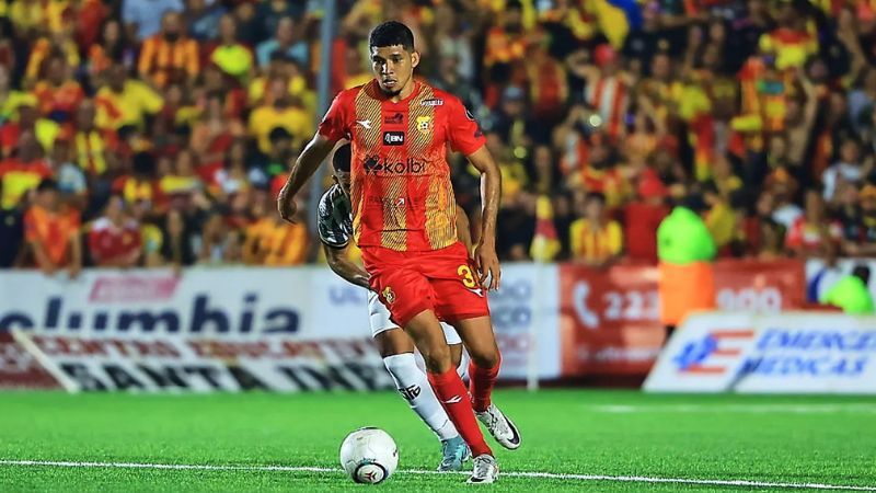 El defensa del Herediano de Costa Rica, Getsel Montes, será convocado a la Selección Nacional de Honduras para los partidos del mes de marzo contra Bermudas.