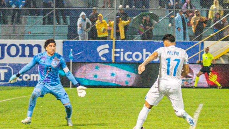 En el partido de ida de la Liga de Naciones de la Concacaf, Honduras le ganó 2-0 a México en el estadio Morazán.