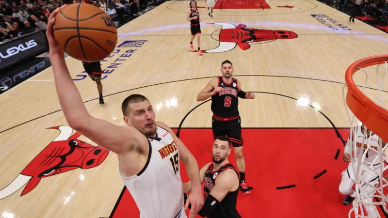 Nikola Jokic no pudo evitar la derrota de sus Denver Nuggets por 129-121 ante los Chicago Bulls.