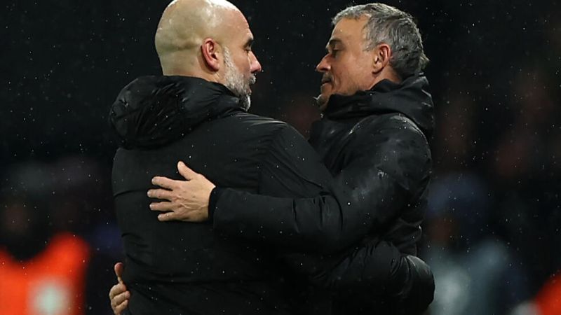 Los técnicos, Pep Guardiola y Luis Enrique, llegan complicados con sus equipos, Manchester United y PSG, a la última jornada de la fase de grupos de la Champions.