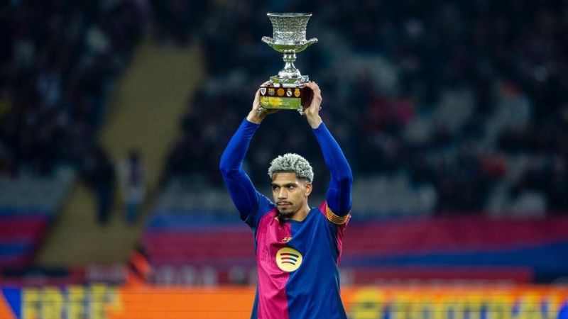 Ronald Araujo es el segundo capitán del actual Barcelona.