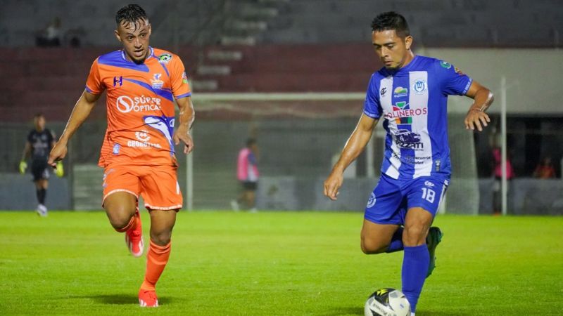 Lobos UPNFM y Victoria se enfrentan en el estadio Emilio Williams de Choluteca.