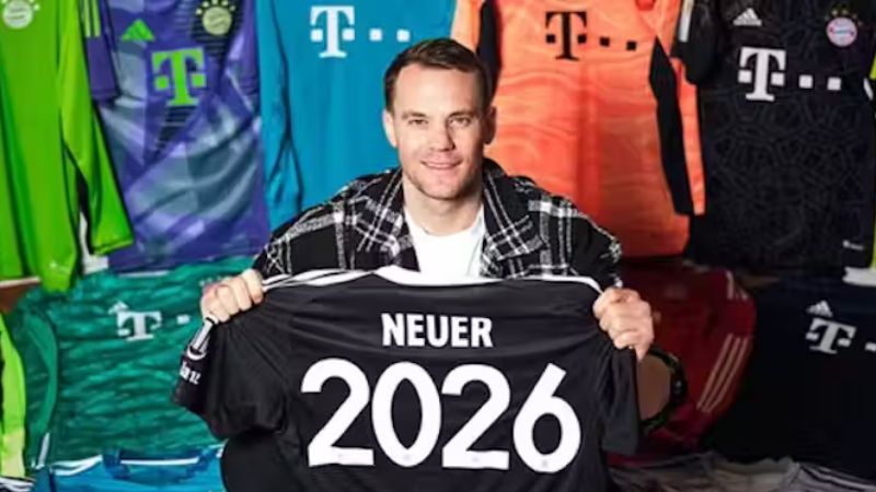 El portero Manuel Neuer extendió su contrato por un año más con el Bayern de Múnich.