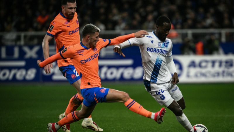 El malestar en el Marsella se dio luego del partido que se perdió ante el Auxerre.