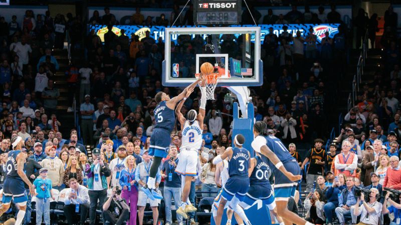 Anthony Edwards le realizó un tapón a Shai Gilgeous-Alexander que le dio el triunfo a los Minnesota Timberwolves.