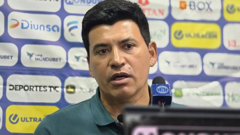 Orlando López se convierte en el primer técnico que renuncia en el torneo de Clausura.