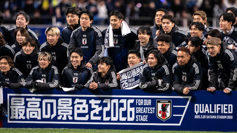 Japón se convirtió en la primera selección clasificada para el Mundial-2026 tras una victoria en casa por 2-0 sobre Baréin.