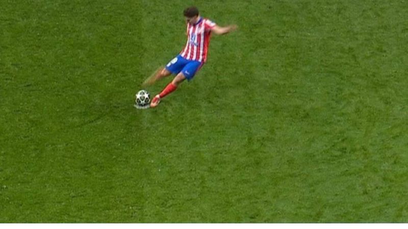 Esta es la polémica acción del penal de Julián Álvarez, que analiza la UEFA.