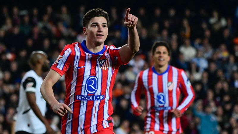 El delantero argentino, Julián Álvarez, realiza un buen torneo con el Atlético de Madrid.