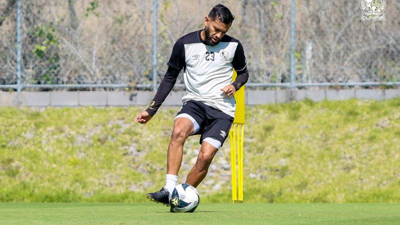 El mediocampista Jorge Álvarez regresará a las canchas el domingo en el clásico Olimpia frente a Motagua.